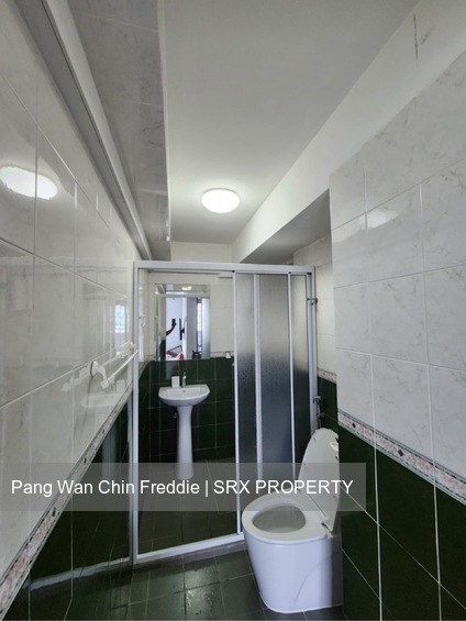 Melville Park (D18), Condominium #533829151